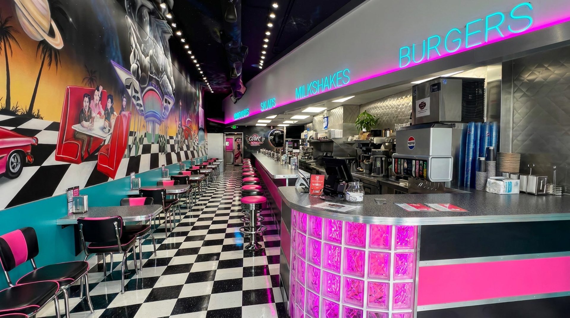 Join the Comet Burgers team