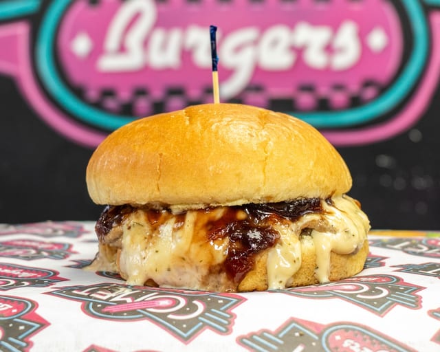 Cuzzy Burger.